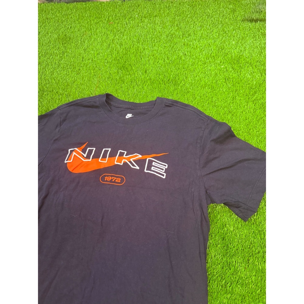 Nike The Nike Tee Mens Small Black Orange Swoosh 1972 Graphic T-Shirt